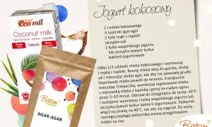Przepis na jogurt kokosowy z wegańskimi kulturami bakterii jogurtowych. Składniki: mleko kokosowe, agar-agar, mąka z tapioki, sól, wegański jogurt lub żywe kultury bakterii jogurtowych.